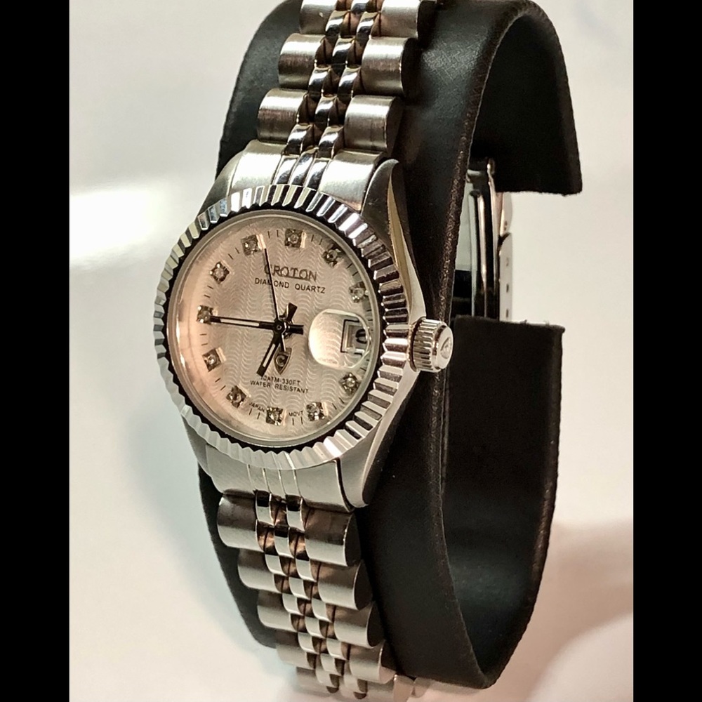 {SOLD}